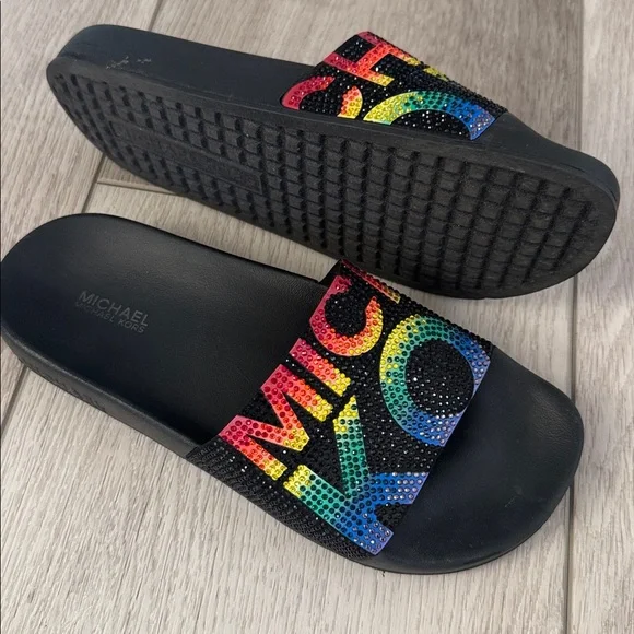 Michael Kors Black Slides with Multicolor Logo - Picture 2 of 2